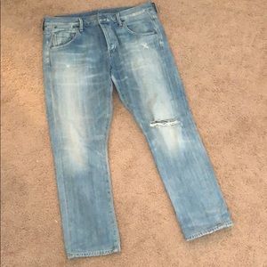 Light wash slim boyfriend jeans